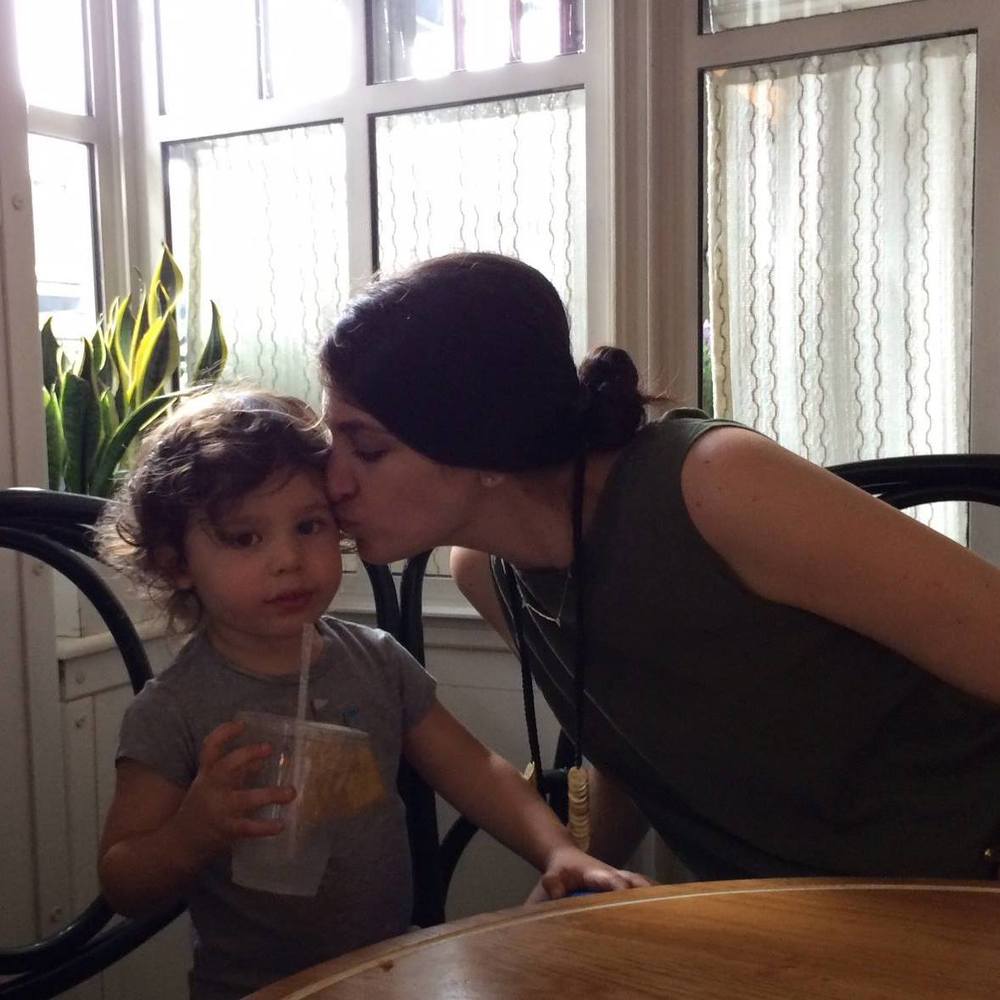 Meet your Posher, Alexis